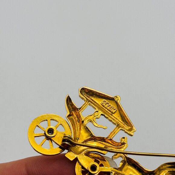Vintage Horse Carriage Brooch Pin Gold Tone Pony Cart Made in Spain Spin Wheels - Picture 6 of 8